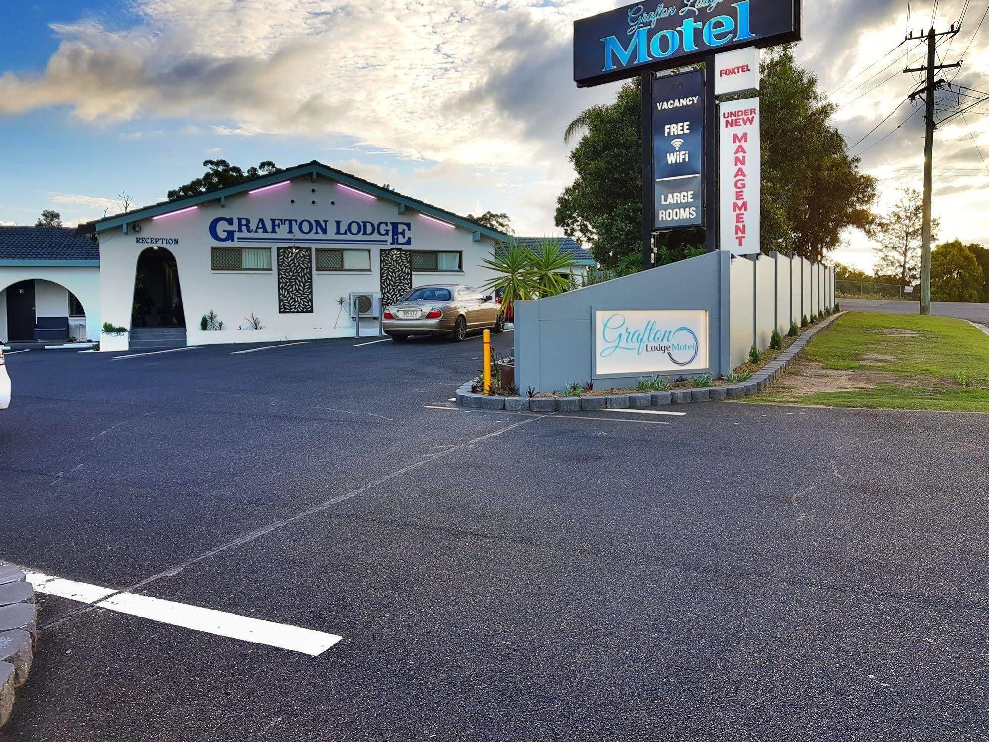 Grafton Lodge Motel Exteriör bild